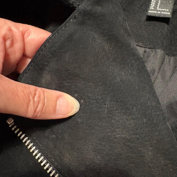 Forever 21 genuine suede leather fringe biker jacket - size small - Picture 10 of 10